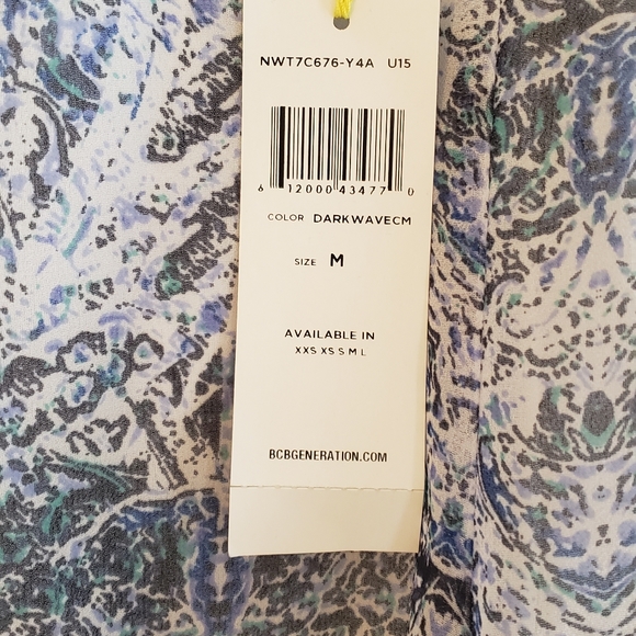 BCBGENERATION Flowy Blue Shorts - Picture 4 of 8